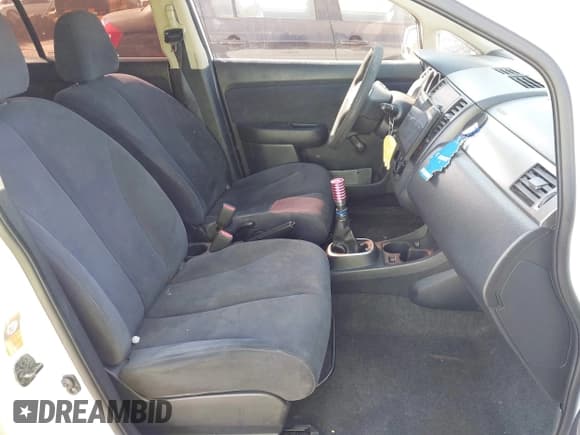 ✅ 2008 Nissan Versa SL • VIN: 3N1BC13E18L415603 • Лот: 43004048. Опубликован ранее на IAAI с пробегом 184 015 миль. Бесплатный доступ к архиву аукционных продаж из США и подробный отчёт об истории автомобиля на DreamBid. Изображение 5.