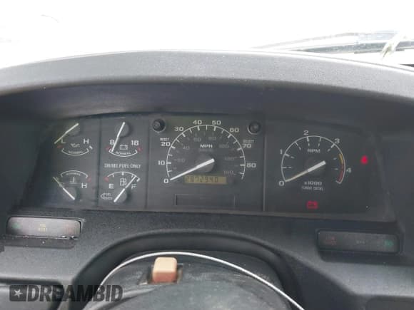 ✅ 1997 Ford F-250 • VIN: 1FTHW25F9VEA04505 • Lot: 41396056. Wystawiony na IAAI z przebiegiem 287 294 mil. Bezpłatny archiwum sprzedaży aukcyjnych z USA i szczegółowy raport historii pojazdu na DreamBid. Zdjęcie 7.