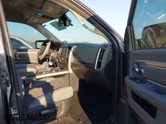 2017 Ram 1500 SLT с VIN 1C6RR7LT6HS566800, выставлен на аукционе IAAI как лот 43330506 с пробегом 128 041 миль миль и . История ставок и продаж доступна на DreamBid. Изображение 5.