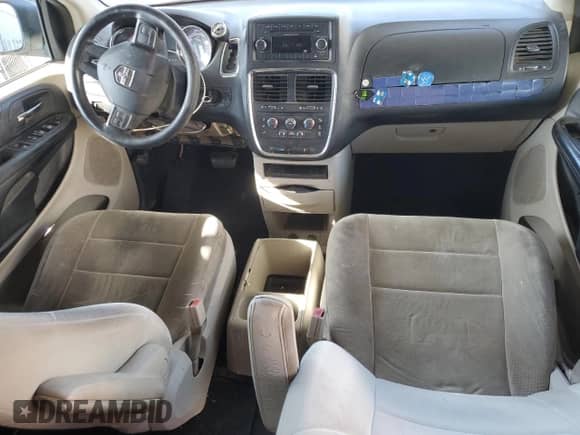 2012 Dodge Grand Caravan SXT z VIN 2C4RDGCG0CR195282, wystawiony jako Copart lot #63917785 z przebiegiem 162 243 mil mil oraz Szkoda całkowita • Salvage title. Historia ofert i sprzedaży dostępna na DreamBid. Obrazek 8.