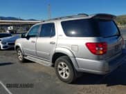 ✅ 2003 Toyota Sequoia SR5 • VIN: 5TDZT34A83S186830 • Lot: 43800247. Listed on IAAI with 236,923 mi. Free auction sales archive from the USA and detailed vehicle history report at DreamBid. Image 3.