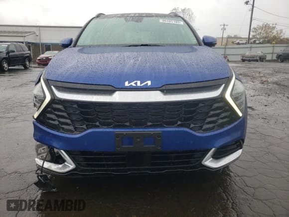 ✅ 2023 Kia Sportage SX-Prestige • VIN: 5XYK5CAF1PG011933 • Lot: 90711965. Listed on Copart with 50,013 mi. Free auction sales archive from the USA and detailed vehicle history report at DreamBid. Image 5.