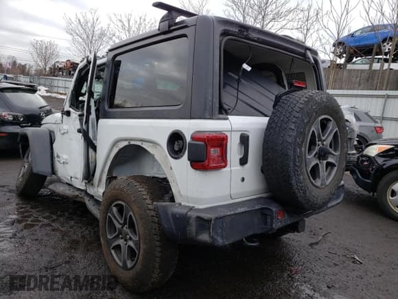 ✅ 2019 Jeep Wrangler Sport S • VIN: 1C4GJXAN1KW504135 • Lot: 43746524. Listed on Copart with Not provided. Free auction sales archive from the USA and detailed vehicle history report at DreamBid. Image 2.