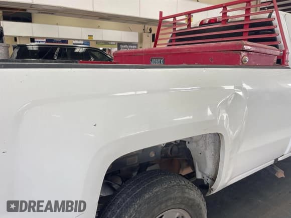 ✅ 2019 Chevrolet Silverado 2500HD Work Truck • VIN: 1GC1CREG4KF222935 • Лот: 43855560. Опубликован ранее на IAAI с пробегом 220 407 миль. Бесплатный доступ к архиву аукционных продаж из США и подробный отчёт об истории автомобиля на DreamBid. Изображение 18.