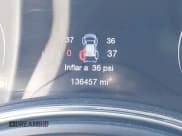 ✅ 2018 Jeep Grand Cherokee Limited • VIN: 1C4RJFBG4JC257986 • Lot: 43440075. Wystawiony na IAAI z przebiegiem 136 457 mil. Bezpłatny archiwum sprzedaży aukcyjnych z USA i szczegółowy raport historii pojazdu na DreamBid. Zdjęcie 15.