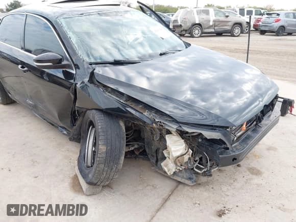 ✅ 2012 Volkswagen Passat SE • VIN: 1VWBN7A31CC104900 • Lot: 41191046. Listed on IAAI with 117,079 mi. Free auction sales archive from the USA and detailed vehicle history report at DreamBid. Image 13.