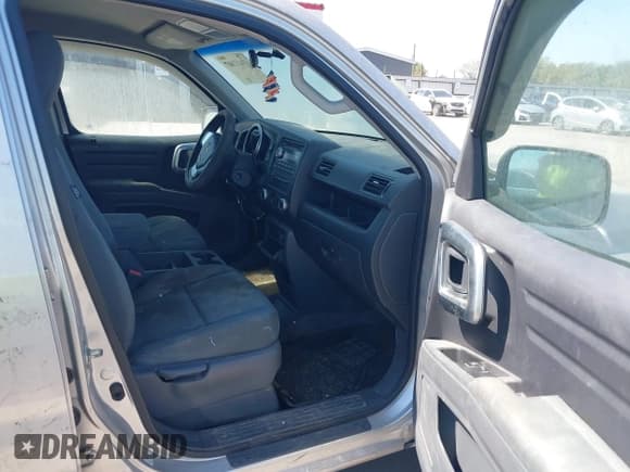 ✅ 2008 Honda Ridgeline RTX • VIN: 2HJYK163X8H518009 • Lot: 43417807. Listed on IAAI with 161,295 mi. Free auction sales archive from the USA and detailed vehicle history report at DreamBid. Image 5.