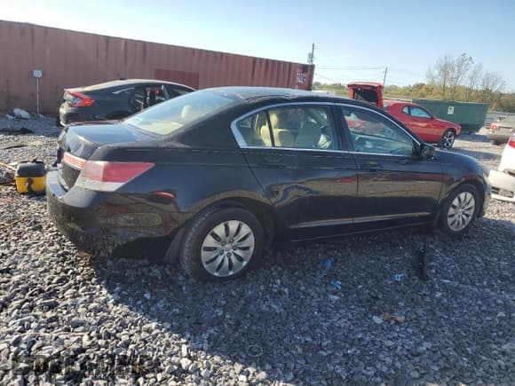 ✅ 2011 Honda Accord LX • VIN: 1HGCP2F36BA145466 • Lot: 89639695. Wystawiony na Copart z przebiegiem 108 360 mil. Bezpłatny archiwum sprzedaży aukcyjnych z USA i szczegółowy raport historii pojazdu na DreamBid. Zdjęcie 3.