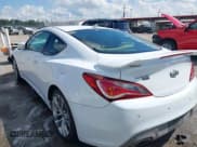 ✅ 2016 Hyundai Genesis Coupe Ultimate • VIN: KMHHU6KJ3GU132491 • Lot: 43395523. Wystawiony na IAAI z przebiegiem 74 543 mil. Bezpłatny archiwum sprzedaży aukcyjnych z USA i szczegółowy raport historii pojazdu na DreamBid. Zdjęcie 3.