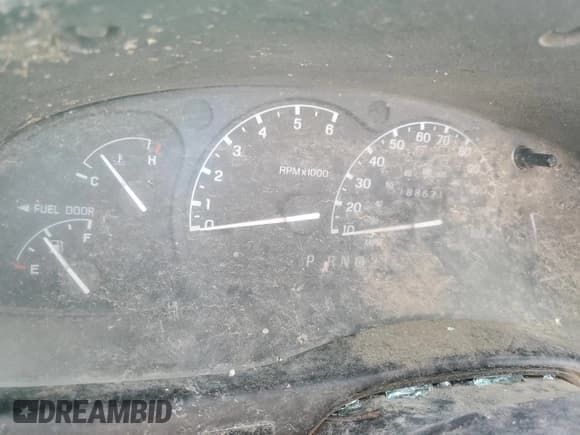 ✅ 2001 Ford Explorer XLS • VIN: 1FMZU72E41ZA70266 • Lot: 43534985. Listed on Copart with Not provided. Free auction sales archive from the USA and detailed vehicle history report at DreamBid. Image 9.