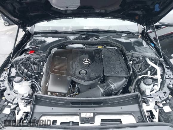 ✅ 2024 Mercedes-Benz C 300 • VIN: W1KAF4HB6RR220466 • Lot: 43543717. Wystawiony na IAAI z przebiegiem 5 605 mil. Bezpłatny archiwum sprzedaży aukcyjnych z USA i szczegółowy raport historii pojazdu na DreamBid. Zdjęcie 10.