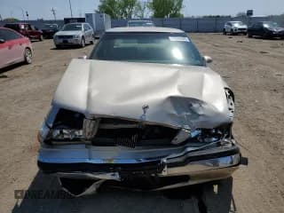 ✅ 1994 Buick Park Avenue • VIN: 1G4CW52L0R1632760 • Lot: 55526245. Listed on Copart with 169,153 mi. Free auction sales archive from the USA and detailed vehicle history report at DreamBid. Image 5.