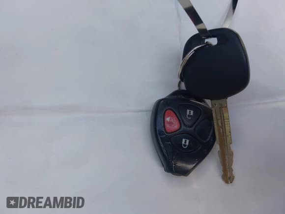 ✅ 2010 Pontiac Vibe 1SA • VIN: 5Y2SP6E89AZ417801 • Lot: 43253856. Wystawiony na IAAI z przebiegiem 224 254 mil. Bezpłatny archiwum sprzedaży aukcyjnych z USA i szczegółowy raport historii pojazdu na DreamBid. Zdjęcie 11.