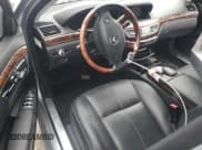 ✅ 2009 Mercedes-Benz S 550 • VIN: WDDNG86X69A261859 • Lot: 67906615. Wystawiony na Copart z przebiegiem 81 946 mil. Bezpłatny archiwum sprzedaży aukcyjnych z USA i szczegółowy raport historii pojazdu na DreamBid. Zdjęcie 8.