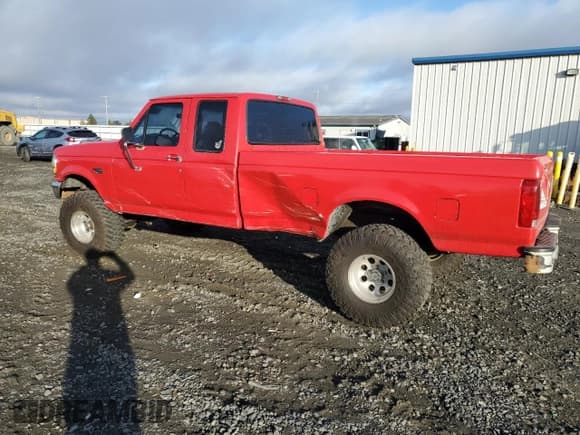 ✅ 1996 Ford F-150 • VIN: 1FTEX14N7TKA17710 • Lot: 76341824. Listed on Copart with 215,390 mi. Free auction sales archive from the USA and detailed vehicle history report at DreamBid. Image 2.
