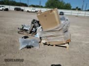 ✅ 2021 Ford Explorer XLT • VIN: 1FMSK7DH2MGA40326 • Lot: 86413854. Wystawiony na Copart z przebiegiem Nie podano. Bezpłatny archiwum sprzedaży aukcyjnych z USA i szczegółowy raport historii pojazdu na DreamBid. Zdjęcie 9.