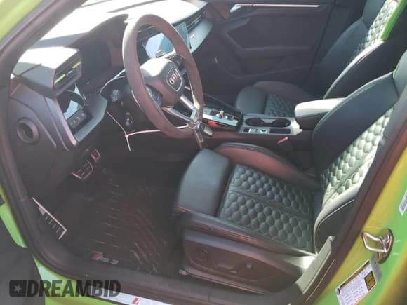 ✅ 2023 Audi RS 3 • VIN: WUAG4DGY3PA901439 • Lot: 82455675. Wystawiony na Copart z przebiegiem 16 911 mil. Bezpłatny archiwum sprzedaży aukcyjnych z USA i szczegółowy raport historii pojazdu na DreamBid. Zdjęcie 7.