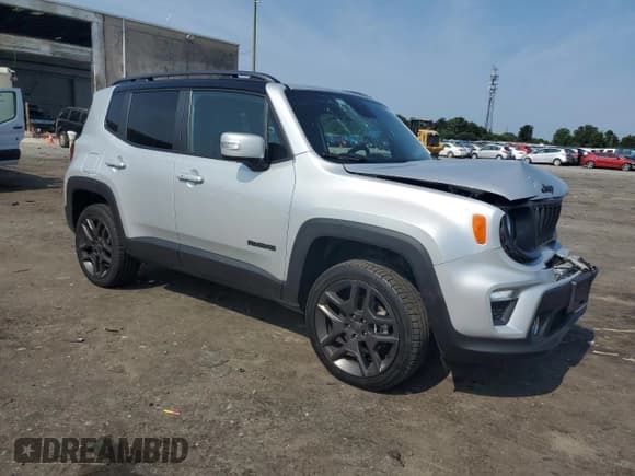 ✅ 2020 Jeep Renegade Altitude • VIN: ZACNJBB14LPM04175 • Lot: 64870304. Wystawiony na Copart z przebiegiem 40 016 mil. Bezpłatny archiwum sprzedaży aukcyjnych z USA i szczegółowy raport historii pojazdu na DreamBid. Zdjęcie 4.