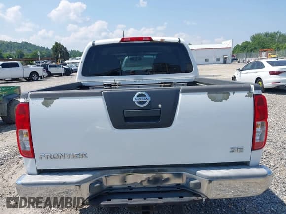 ✅ 2006 Nissan Frontier SE • VIN: 1N6AD07U66C468451 • Лот: 42424426. Опубликован ранее на IAAI с пробегом 141 443 миль. Бесплатный доступ к архиву аукционных продаж из США и подробный отчёт об истории автомобиля на DreamBid. Изображение 16.