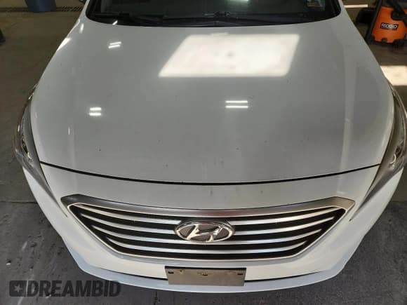 ✅ 2016 Hyundai Sonata SE • VIN: 5NPE24AF2GH266384 • Lot: 90402795. Listed on Copart with 127,219 mi. Free auction sales archive from the USA and detailed vehicle history report at DreamBid. Image 11.