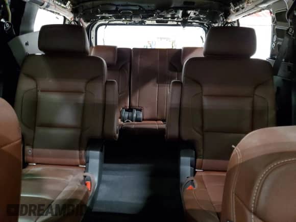 2020 Chevrolet Tahoe Premier with VIN 1GNSKCKJ7LR104163, listed as a Copart auction lot 49161335 with 66,135 mi miles and Salvage title. Bid and sale history available at DreamBid. Image 10.