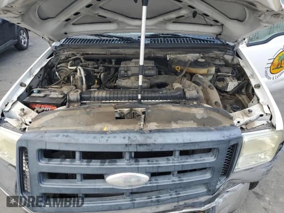 ✅ 2006 Ford F-250 XL • VIN: 1FTSX20526ED13297 • Лот: 87285115. Опубликован ранее на Copart с пробегом 163 118 миль. Бесплатный доступ к архиву аукционных продаж из США и подробный отчёт об истории автомобиля на DreamBid. Изображение 11.