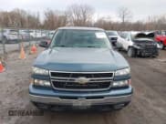 ✅ 2006 Chevrolet Silverado 1500 LT3 • VIN: 2GCEK13Z161260596 • Лот: 43764552. Опубликован ранее на IAAI с пробегом 207 893 миль. Бесплатный доступ к архиву аукционных продаж из США и подробный отчёт об истории автомобиля на DreamBid. Изображение 12.