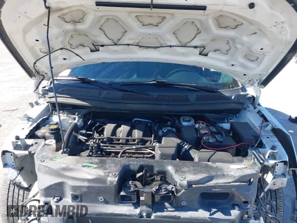 ✅ 2019 Ford Police Interceptor Utility • VIN: 1FM5K8AR7KGA29450 • Lot: 43588619. Wystawiony na IAAI z przebiegiem 117 353 mil. Bezpłatny archiwum sprzedaży aukcyjnych z USA i szczegółowy raport historii pojazdu na DreamBid. Zdjęcie 10.