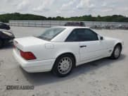 ✅ 1998 Mercedes-Benz SL 500 • VIN: WDBFA67F4WF167194 • Lot: 52867744. Wystawiony na Copart z przebiegiem 170 608 mil. Bezpłatny archiwum sprzedaży aukcyjnych z USA i szczegółowy raport historii pojazdu na DreamBid. Zdjęcie 3.