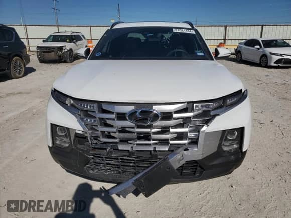 2023 Hyundai Santa Cruz SEL with VIN 5NTJCDAE8PH071054, listed as a Copart auction lot 81081134 with 9,609 mi miles and Salvage title. Bid and sale history available at DreamBid. Image 5.