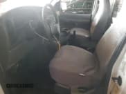 ✅ 2006 Ford Econoline Cargo • VIN: 1FTNE24L46DA30174 • Lot: 68196065. Wystawiony na Copart z przebiegiem 144 661 mil. Bezpłatny archiwum sprzedaży aukcyjnych z USA i szczegółowy raport historii pojazdu na DreamBid. Zdjęcie 7.