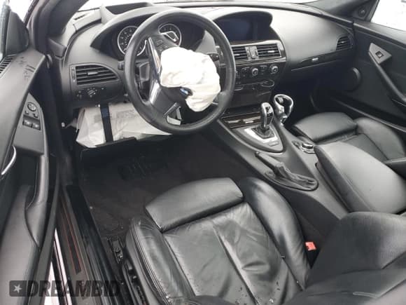 ✅ 2010 BMW 6 Series 650i • VIN: WBAEA5C59ACV93748 • Лот: 85695484. Опубликован ранее на Copart с пробегом Не указан. Бесплатный доступ к архиву аукционных продаж из США и подробный отчёт об истории автомобиля на DreamBid. Изображение 8.