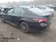 2022 Toyota Camry SE with VIN 4T1G11BK1NU072711, listed as a IAAI auction lot 42173404 with 26,504 mi miles and . Bid and sale history available at DreamBid. Image 3.