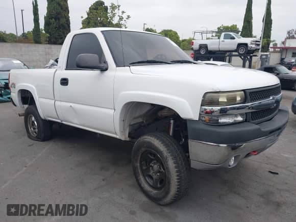 2002 Chevrolet Silverado 1500 LS with VIN 1GCEK14T32Z255752, listed as a IAAI auction lot 42347450 with 145,616 mi miles and . Bid and sale history available at DreamBid. Image 1.