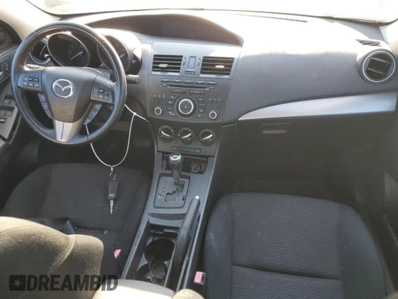 ✅ 2012 Mazda 3 i Touring • VIN: JM1BL1V78C1527407 • Lot: 70982875. Listed on Copart with 141,432 mi. Free auction sales archive from the USA and detailed vehicle history report at DreamBid. Image 8.