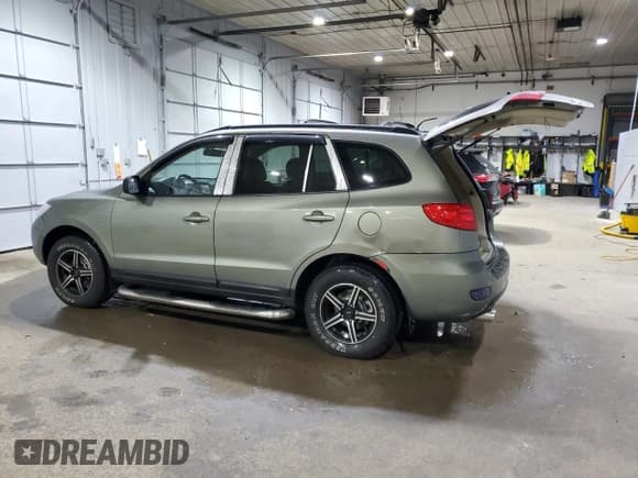 ✅ 2009 Hyundai Santa Fe GLS • VIN: 5NMSG73D09H328494 • Lot: 81545684. Listed on Copart with 137,647 mi. Free auction sales archive from the USA and detailed vehicle history report at DreamBid. Image 2.