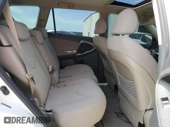 ✅ 2006 Toyota RAV4 Limited • VIN: JTMBK31V665011837 • Lot: 51497855. Listed on Copart with 240,504 mi. Free auction sales archive from the USA and detailed vehicle history report at DreamBid. Image 10.