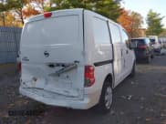 ✅ 2014 Nissan NV200 SV • VIN: 3N6CM0KN4EK701096 • Lot: 43620359. Wystawiony na IAAI z przebiegiem 55 262 mil. Bezpłatny archiwum sprzedaży aukcyjnych z USA i szczegółowy raport historii pojazdu na DreamBid. Zdjęcie 4.