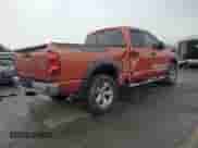 2008 Dodge 1500 SLT z VIN 1D7HU18208S521079, wystawiony jako Copart lot #71378934 z przebiegiem 185 136 mil mil oraz Szkoda całkowita • Salvage title. Historia ofert i sprzedaży dostępna na DreamBid. Obrazek 3.