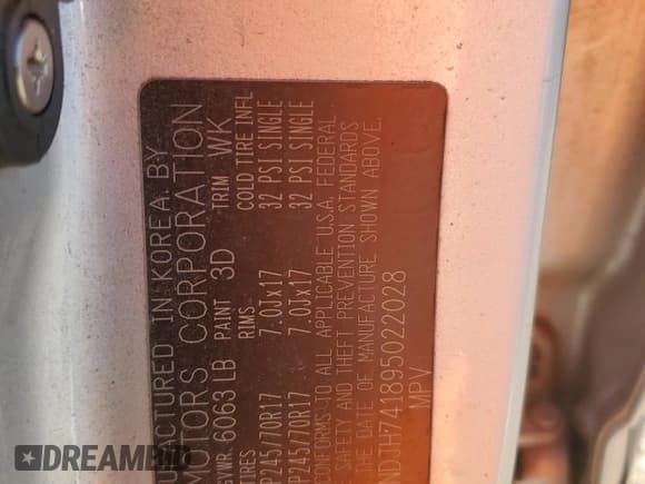 ✅ 2009 Kia Borrego LX • VIN: KNDJH741895022028 • Lot: 91077095. Listed on Copart with 266,918 mi. Free auction sales archive from the USA and detailed vehicle history report at DreamBid. Image 14.