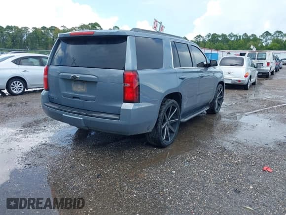 ✅ 2016 Chevrolet Tahoe LT • VIN: 1GNSCBKC2GR225410 • Lot: 42994335. Listed on IAAI with 321,511 mi. Free auction sales archive from the USA and detailed vehicle history report at DreamBid. Image 4.