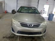 ✅ 2014 Toyota Camry SE • VIN: 4T1BF1FK2EU872245 • Лот: 94168145. Опубликован ранее на Copart с пробегом 230 428 миль. Бесплатный доступ к архиву аукционных продаж из США и подробный отчёт об истории автомобиля на DreamBid. Изображение 5.