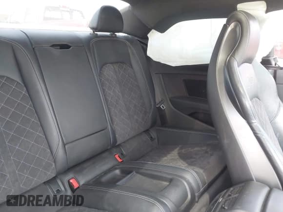 ✅ 2019 Audi RS 5 • VIN: WUAPWAF50KA906395 • Lot: 42724150. Listed on IAAI with 50,393 mi. Free auction sales archive from the USA and detailed vehicle history report at DreamBid. Image 8.