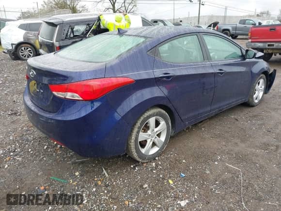 2013 Hyundai Elantra GLS с VIN 5NPDH4AE0DH386021, выставлен на аукционе IAAI как лот 43536111 с пробегом 63 593 миль миль и . История ставок и продаж доступна на DreamBid. Изображение 4.