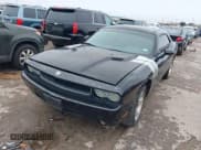 ✅ 2009 Dodge Challenger SE • VIN: 2B3LJ44V09H542619 • Lot: 41647733. Wystawiony na IAAI z przebiegiem 242 410 mil. Bezpłatny archiwum sprzedaży aukcyjnych z USA i szczegółowy raport historii pojazdu na DreamBid. Zdjęcie 2.