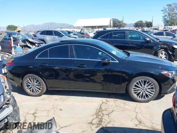 ✅ 2023 Mercedes-Benz CLA 250 • VIN: W1K5J4GB6PN413139 • Lot: 43470624. Listed on IAAI with 25,553 mi. Free auction sales archive from the USA and detailed vehicle history report at DreamBid. Image 13.