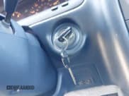 ✅ 1993 Lexus ES 300 • VIN: JT8VK13T8P0186097 • Лот: 41944118. Опубликован ранее на IAAI с пробегом 176 978 миль. Бесплатный доступ к архиву аукционных продаж из США и подробный отчёт об истории автомобиля на DreamBid. Изображение 11.