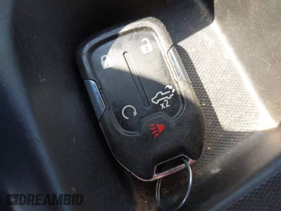 2020 Chevrolet Silverado 2500HD LT z VIN 1GC1YNEY7LF301858, wystawiony jako IAAI lot #42650174 z przebiegiem 107 523 mil mil oraz . Historia ofert i sprzedaży dostępna na DreamBid. Obrazek 11.