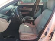 ✅ 2016 Cadillac ATS Standard AWD • VIN: 1G6AG5RX3G0106727 • Lot: 44278155. Wystawiony na Copart z przebiegiem 74 974 mil. Bezpłatny archiwum sprzedaży aukcyjnych z USA i szczegółowy raport historii pojazdu na DreamBid. Zdjęcie 7.