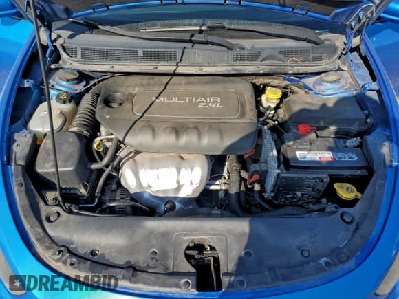 ✅ 2016 Dodge Dart SXT • VIN: 1C3CDFBB4GD645342 • Lot: 94951985. Wystawiony na Copart z przebiegiem 206 151 mil. Bezpłatny archiwum sprzedaży aukcyjnych z USA i szczegółowy raport historii pojazdu na DreamBid. Zdjęcie 11.